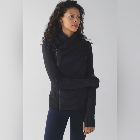 Lululemon Bhakti Yoga Jacket define style - Picture 1 of 14